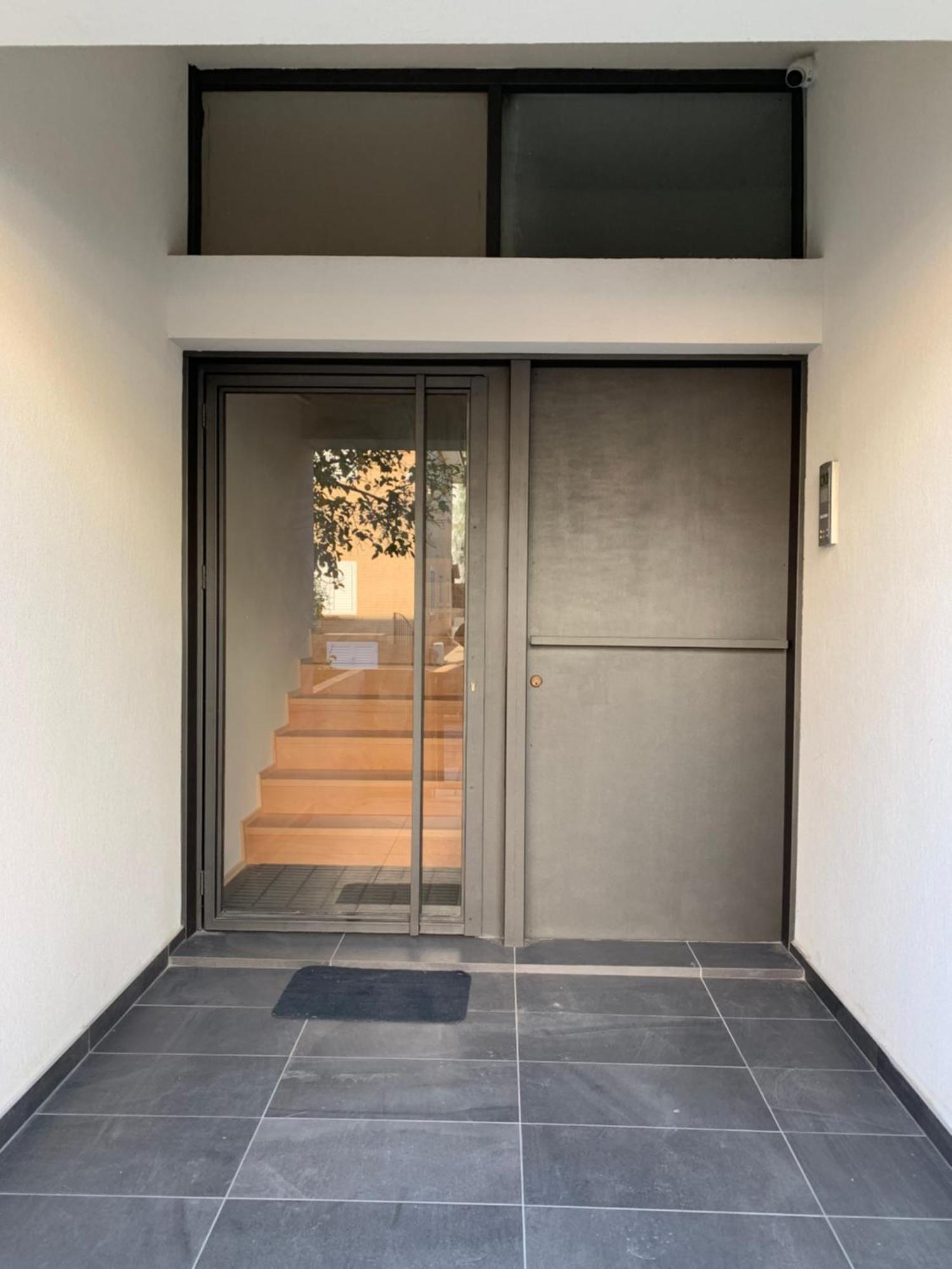Irene Luxury Studio At Strovolos Hotel Exterior photo